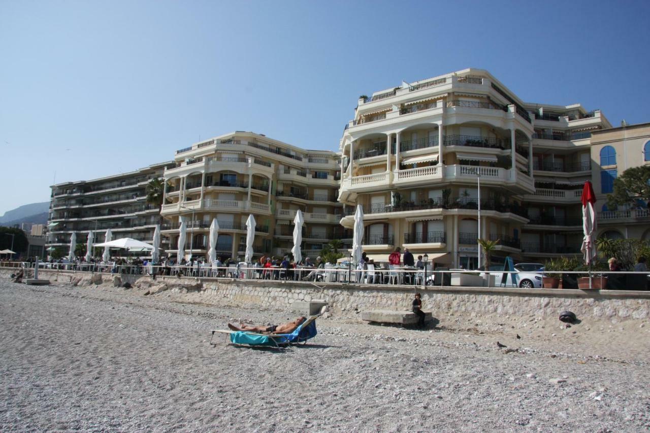 Sharon In Victoria * Menton