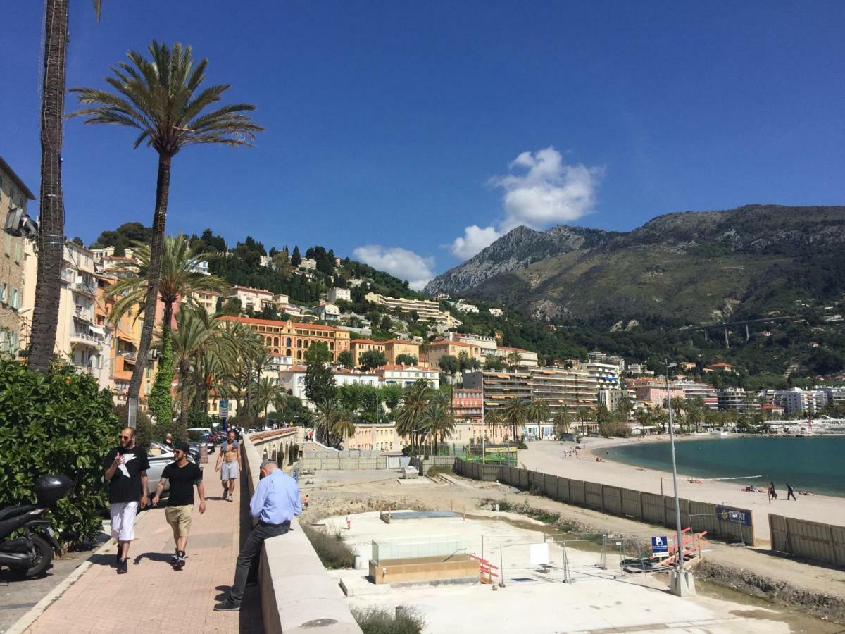 Sharon In Victoria * Menton